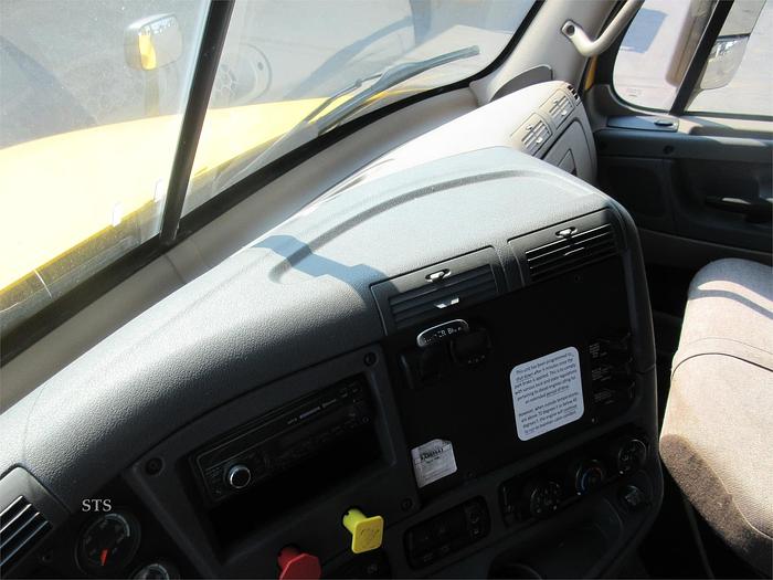 Used 2016 FREIGHTLINER CASCADIA 125