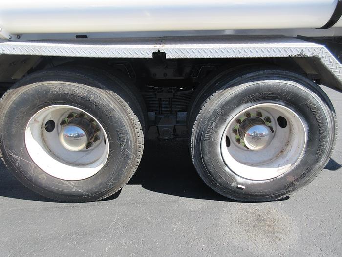 Used 2015 KENWORTH T800