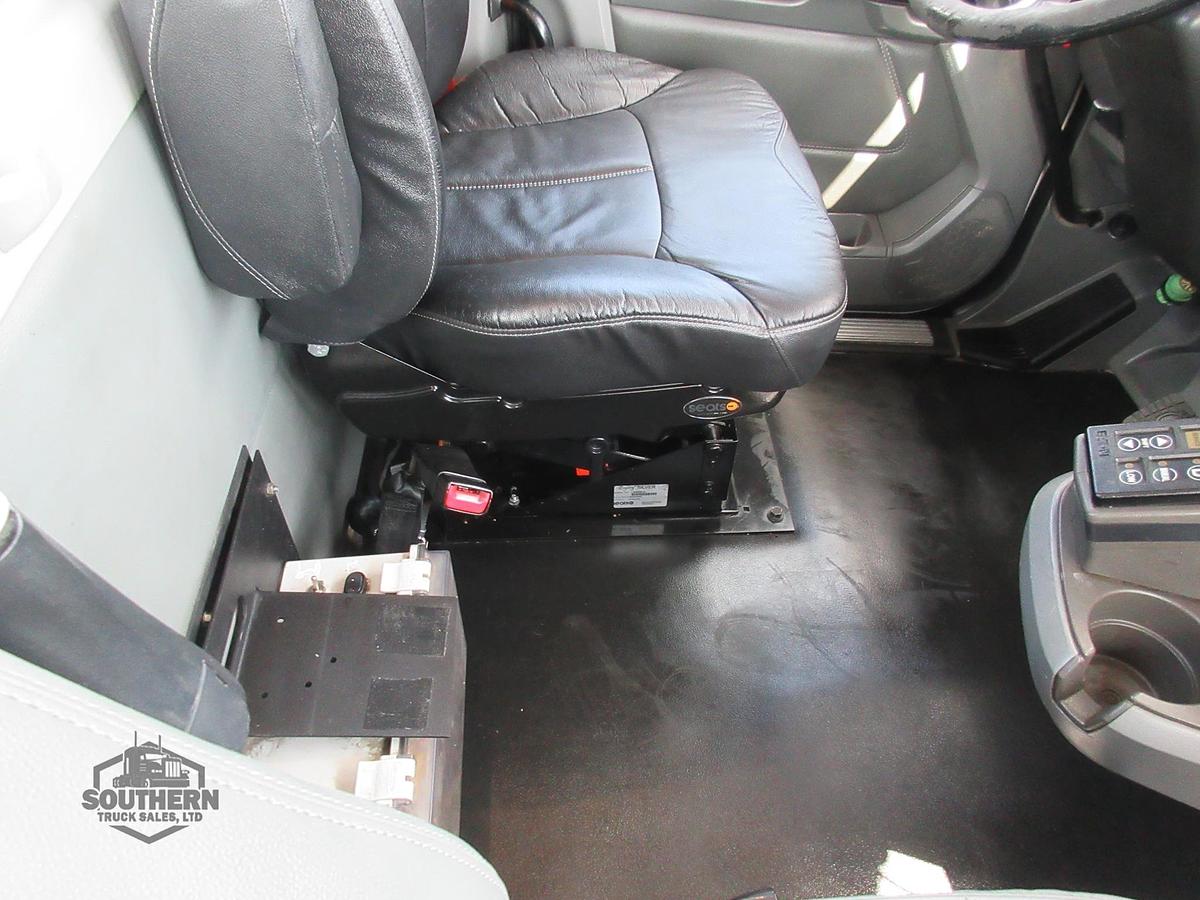 Used 2017 KENWORTH T680