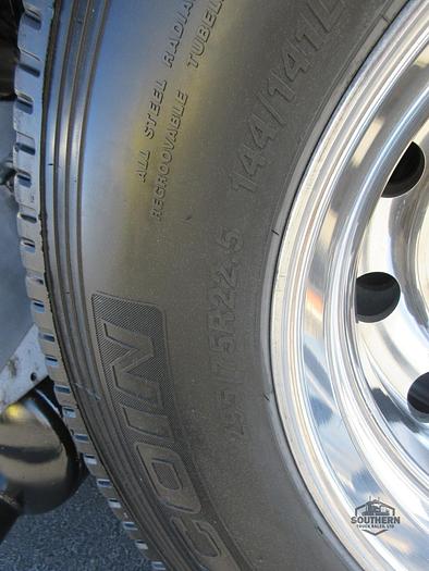 Used 2020 PETERBILT 567