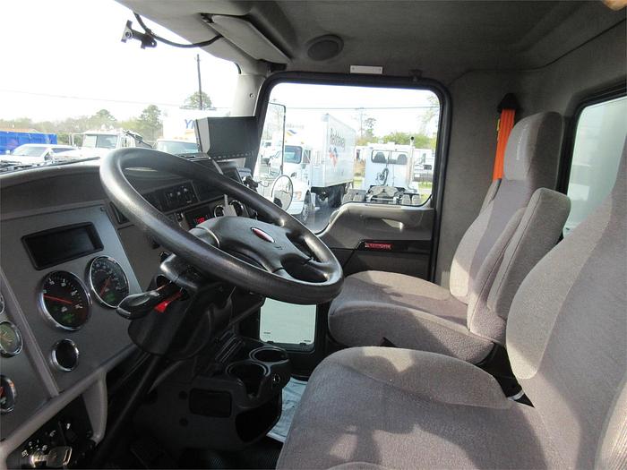 Used 2021 KENWORTH T270