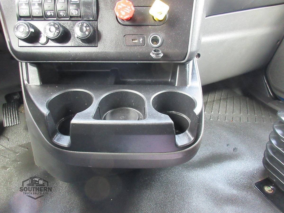 Used 2021 INTERNATIONAL LT