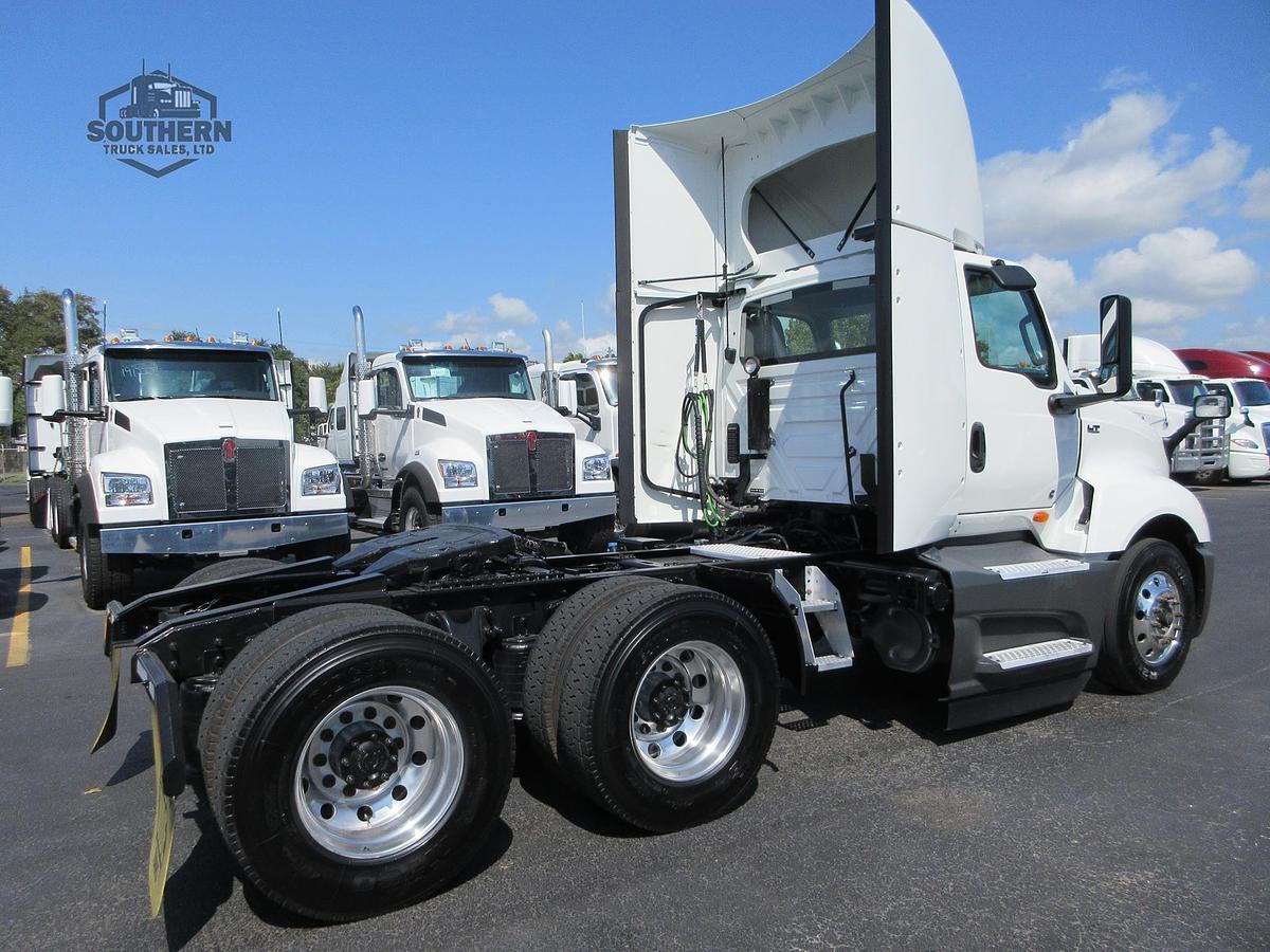 Used 2022 INTERNATIONAL LT