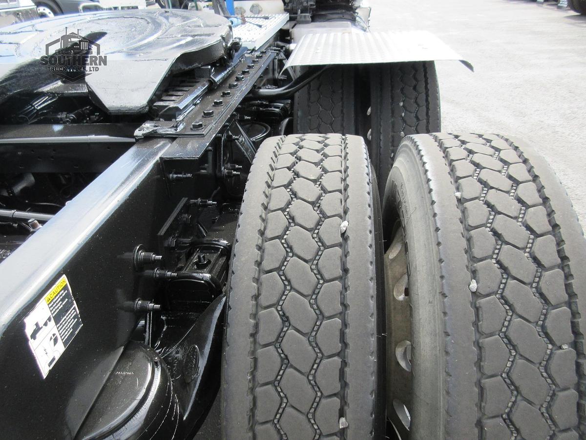 Used 2019 PETERBILT 389