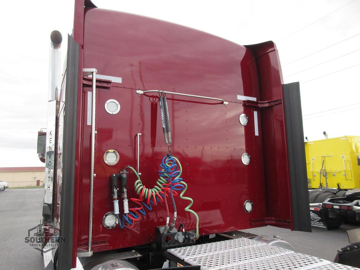 Used 2023 KENWORTH W900L