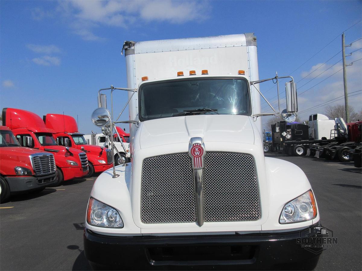 Used 2021 KENWORTH T270