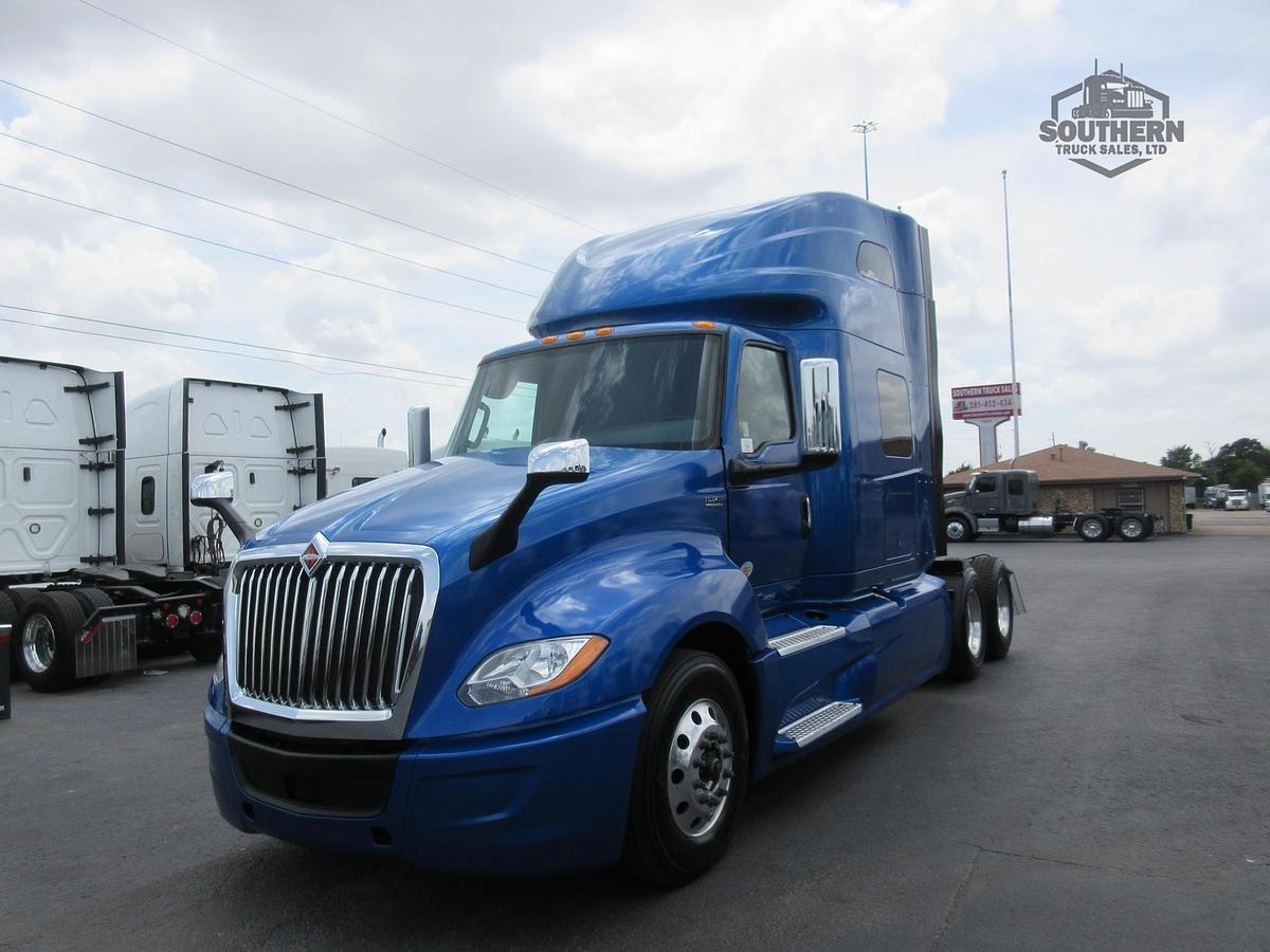 Used 2021 INTERNATIONAL LT