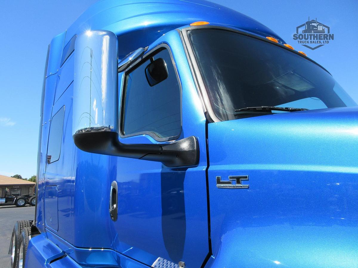 Used 2021 INTERNATIONAL LT