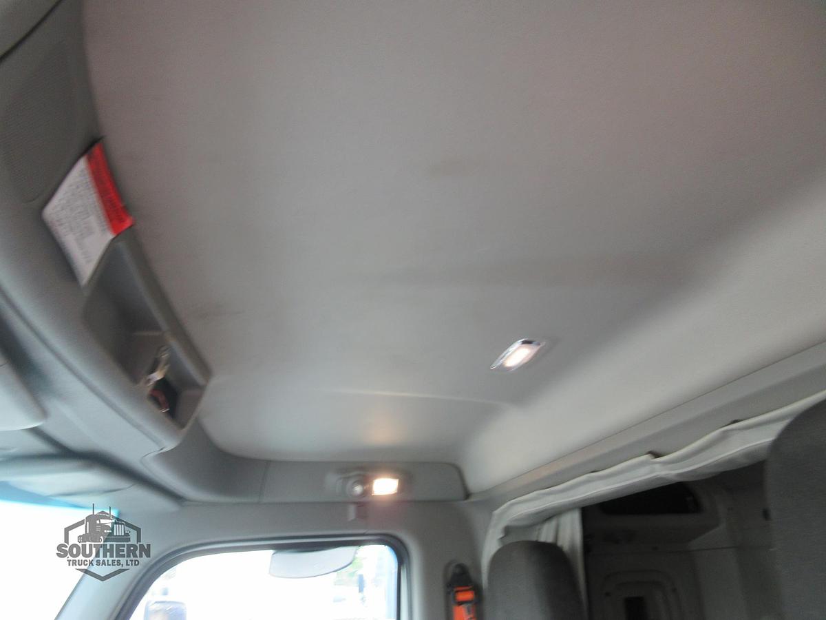 Used 2019 PETERBILT 567