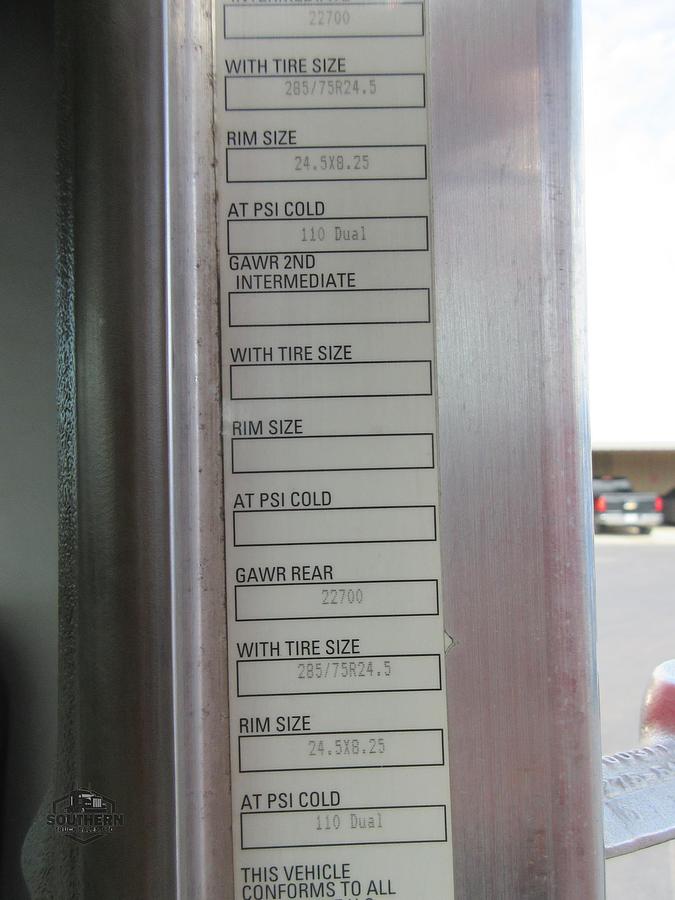 Used 2013 KENWORTH T800