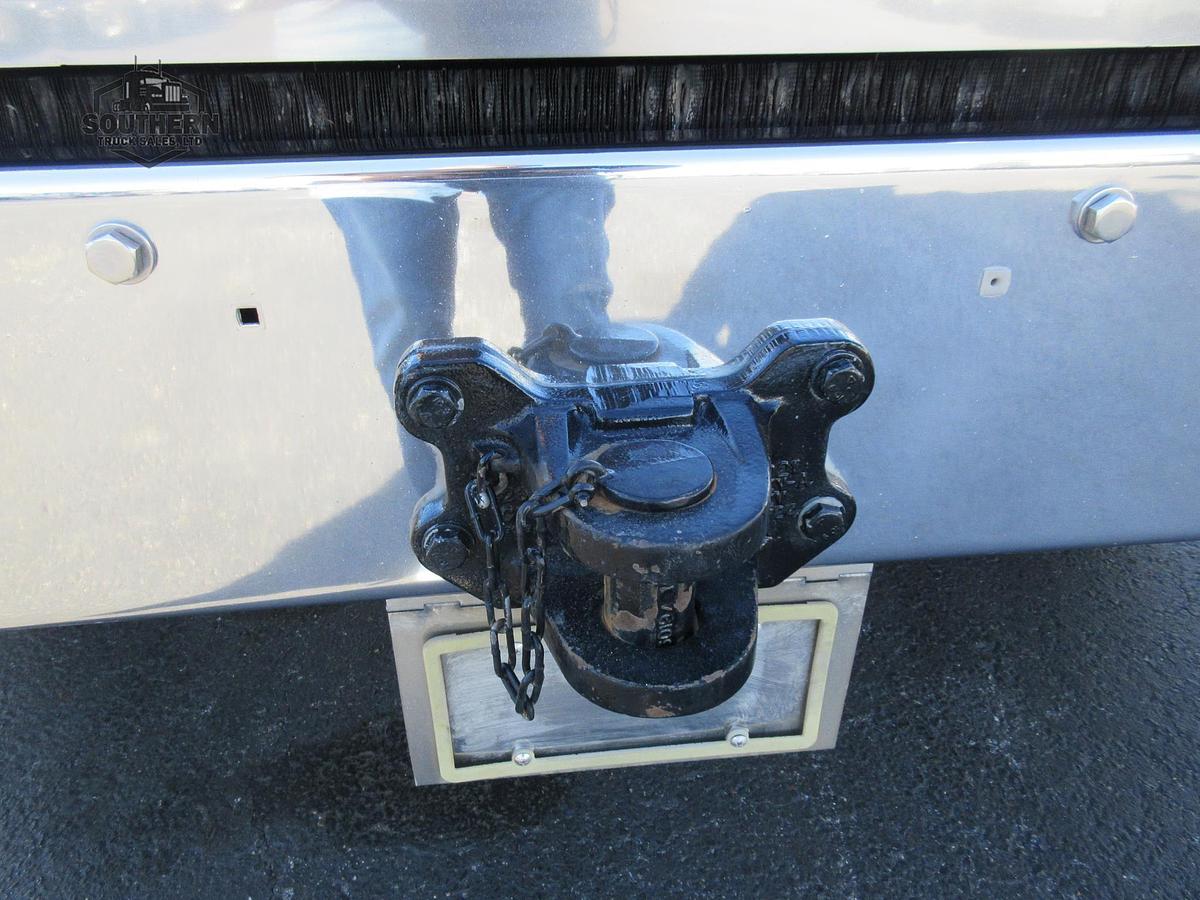 Used 2020 PETERBILT 567