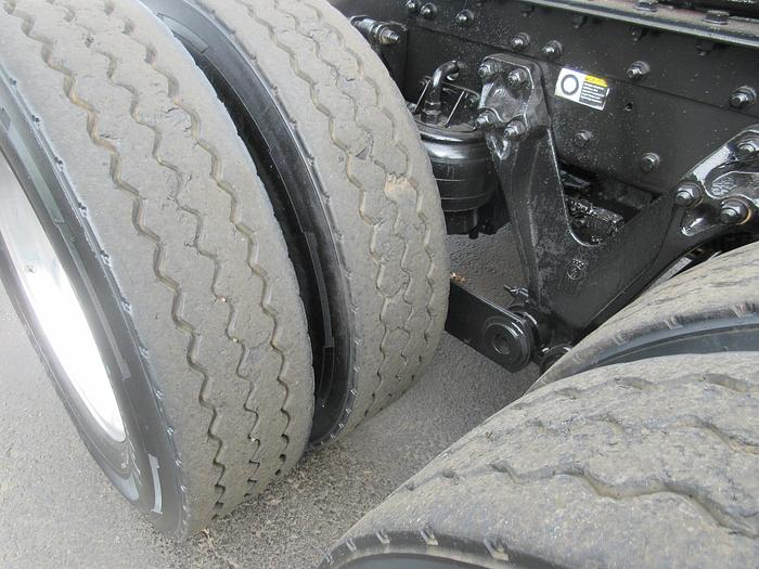 Used 2021 KENWORTH T880