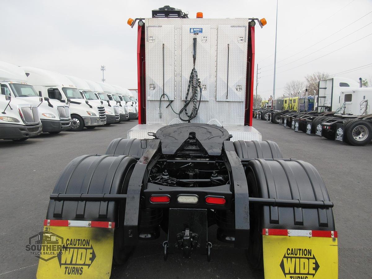 Used 2020 PETERBILT 567