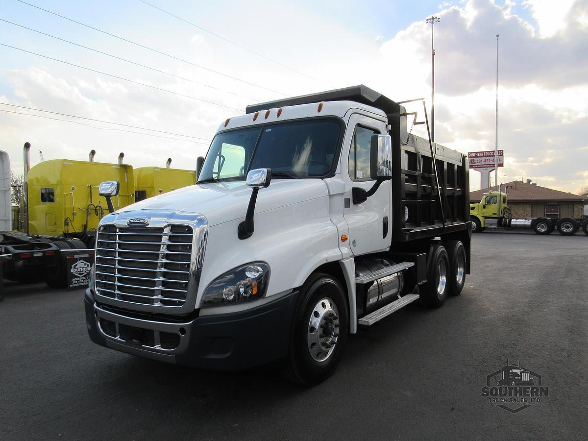 Used 2019 FREIGHTLINER CASCADIA 125
