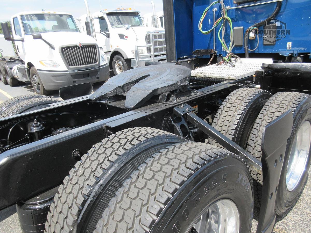 Used 2021 PETERBILT 579
