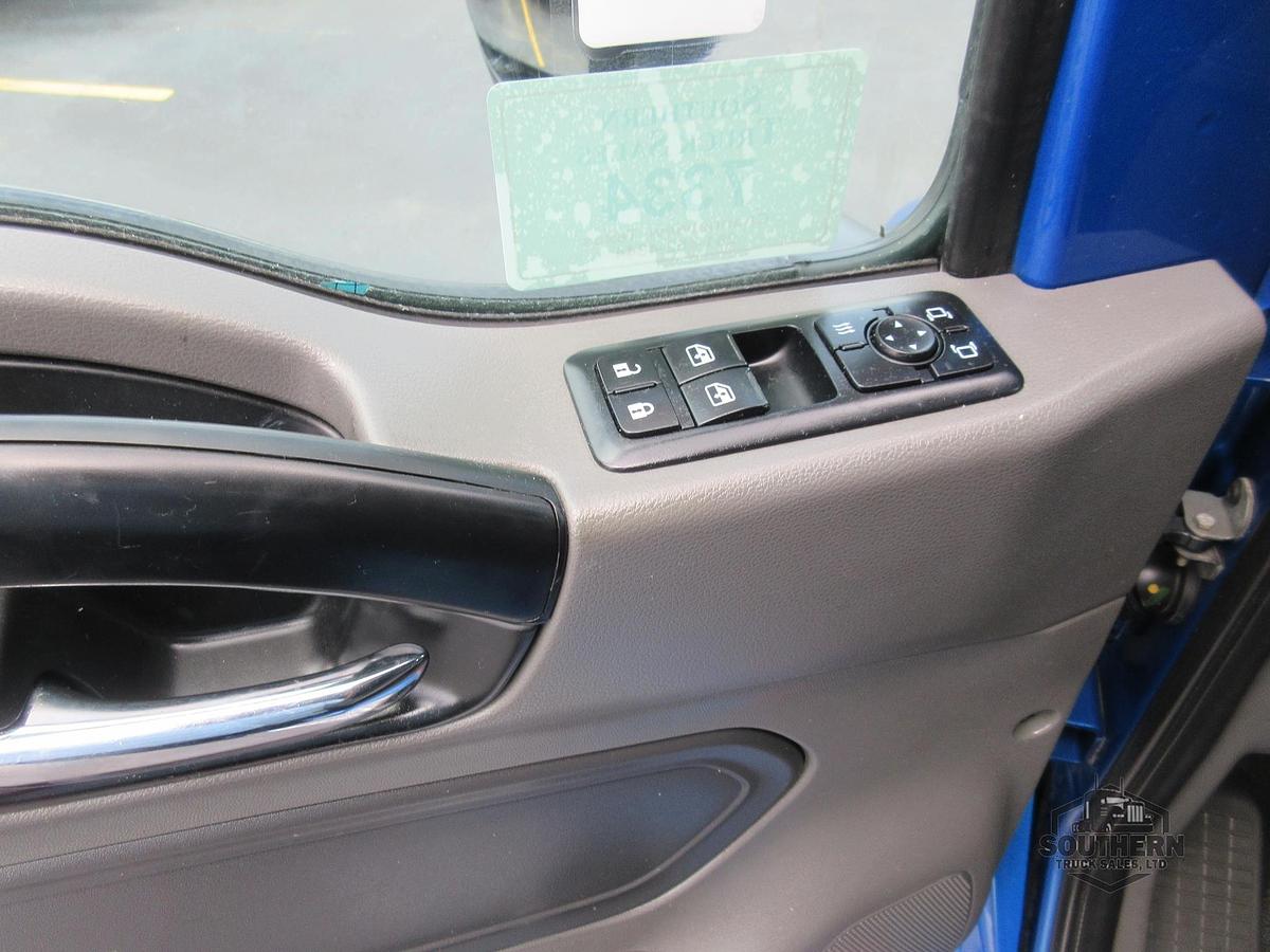 Used 2021 INTERNATIONAL LT