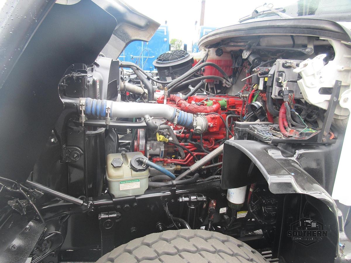 Used 2014 FREIGHTLINER 114SD