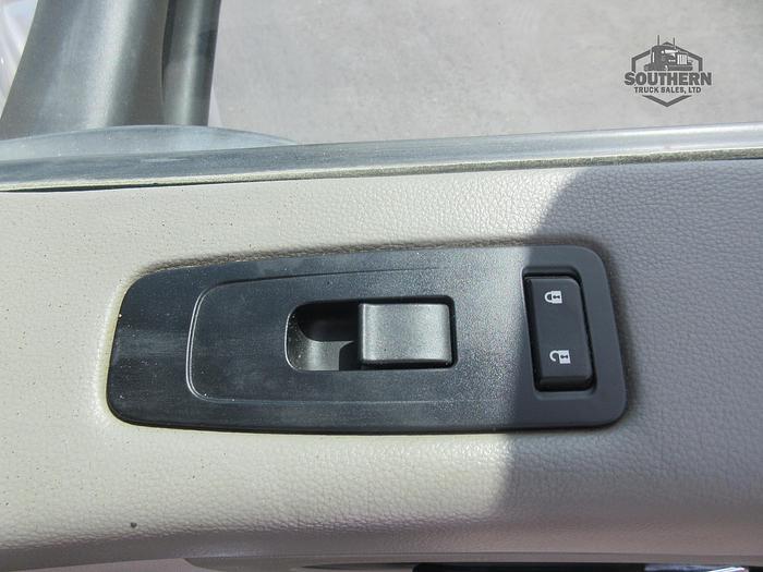 Used 2019 PETERBILT 567