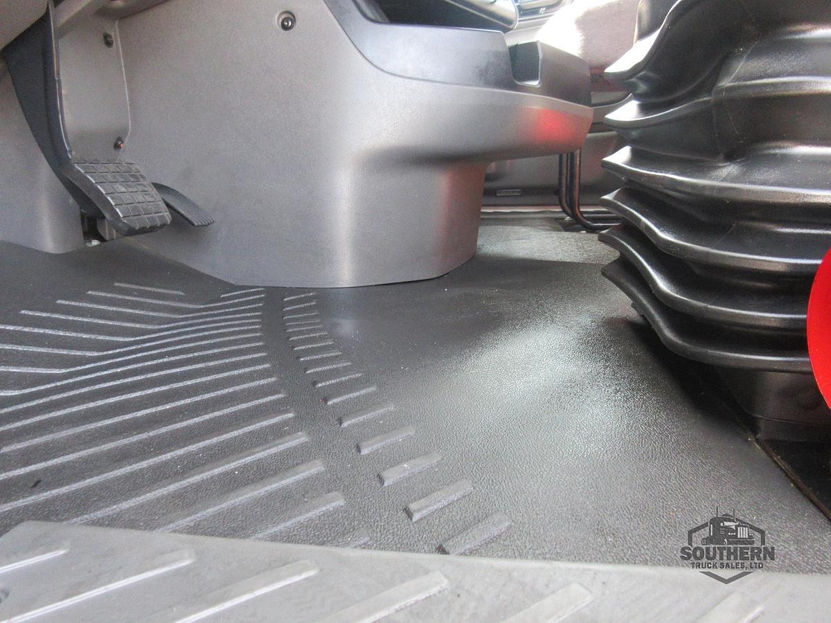 Used 2020 INTERNATIONAL LT