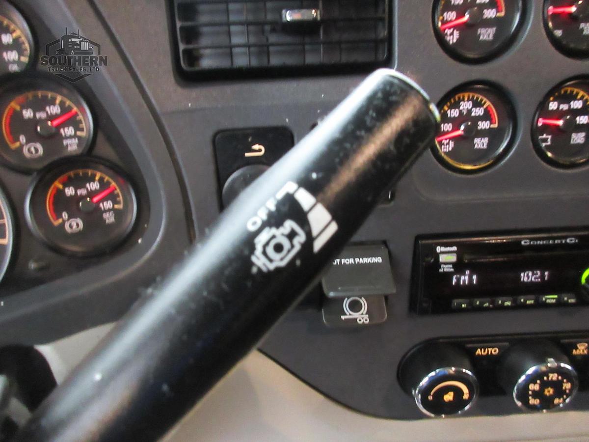 Used 2021 PETERBILT 567