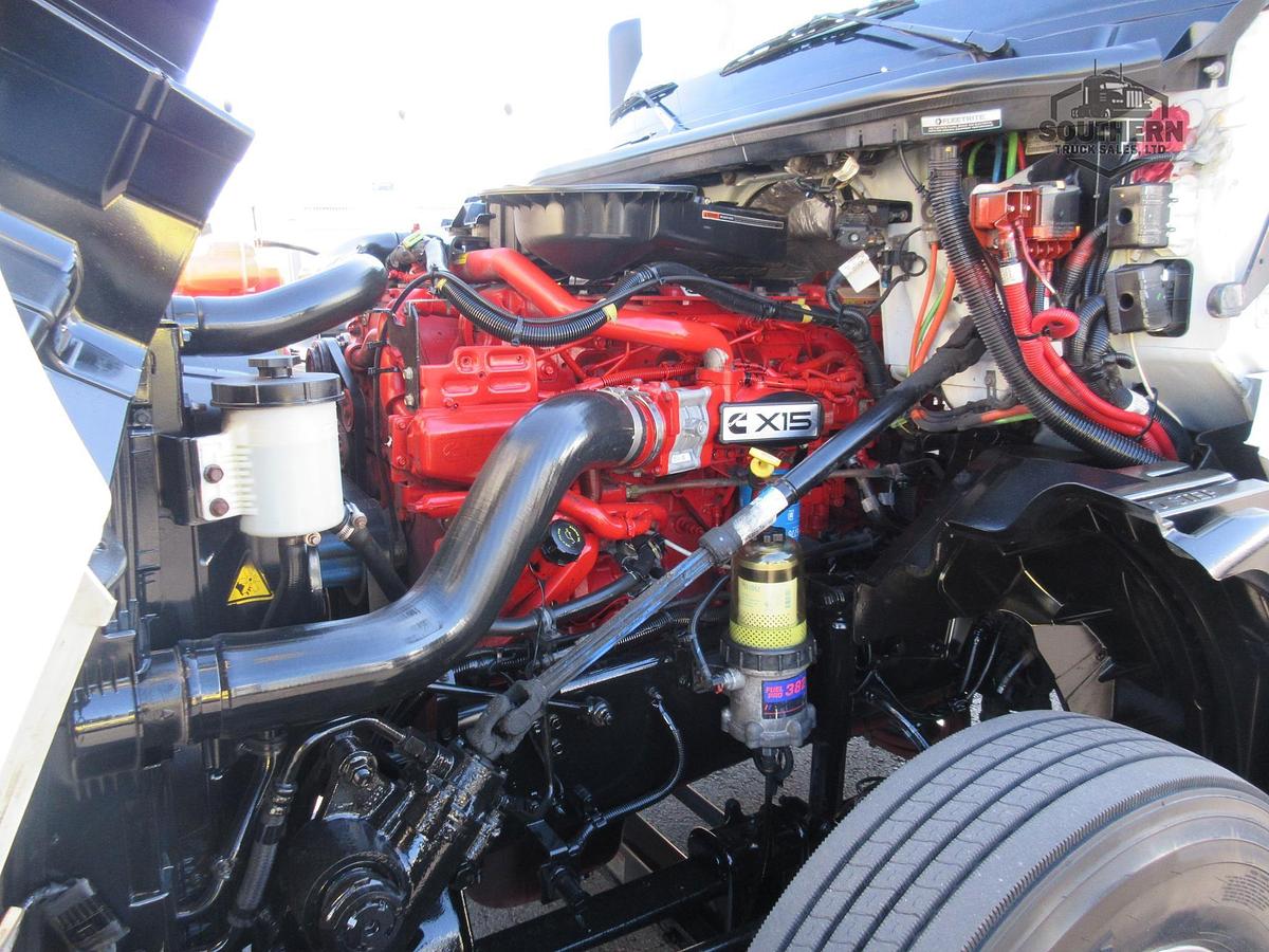 Used 2021 INTERNATIONAL LT