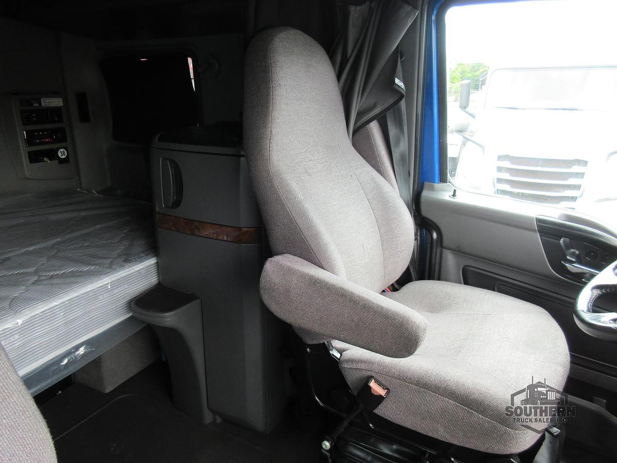 Used 2021 INTERNATIONAL LT