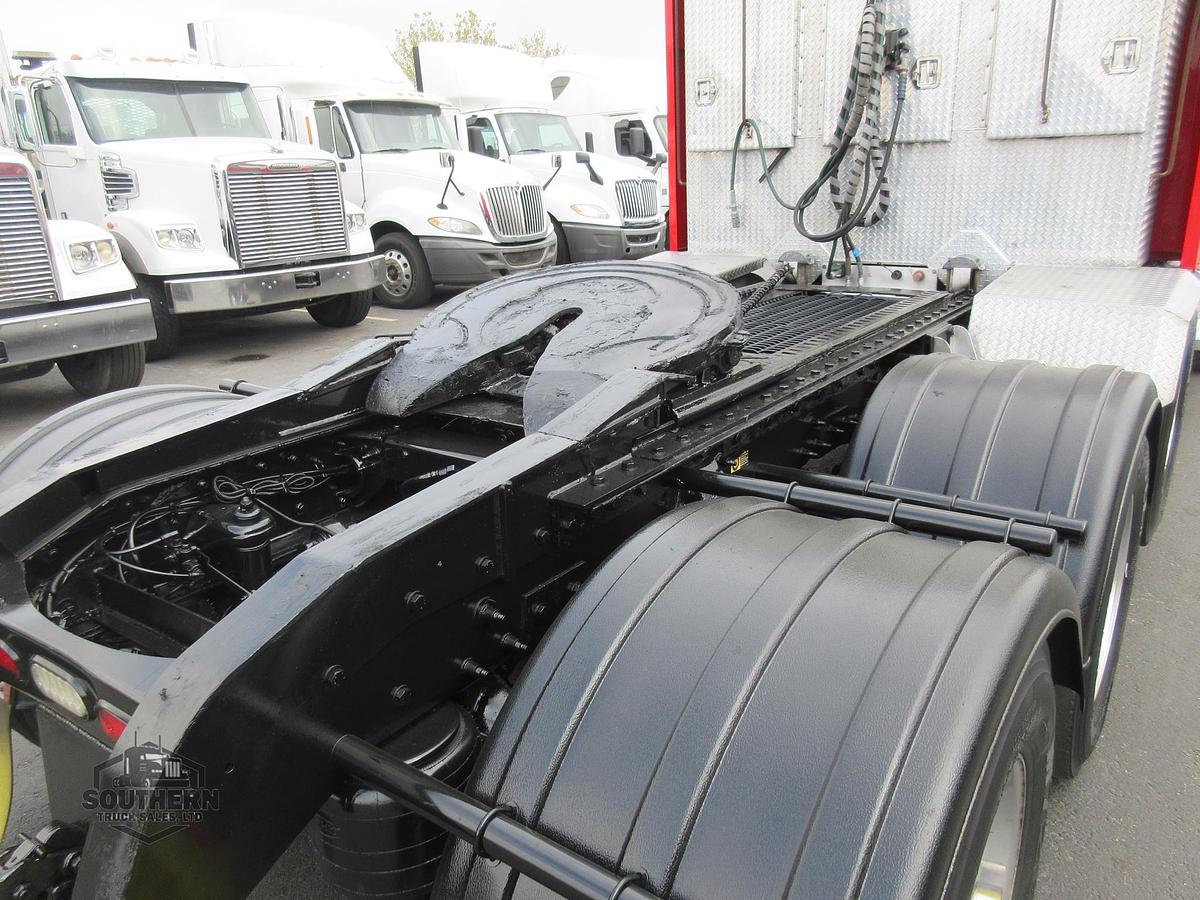 Used 2020 PETERBILT 567
