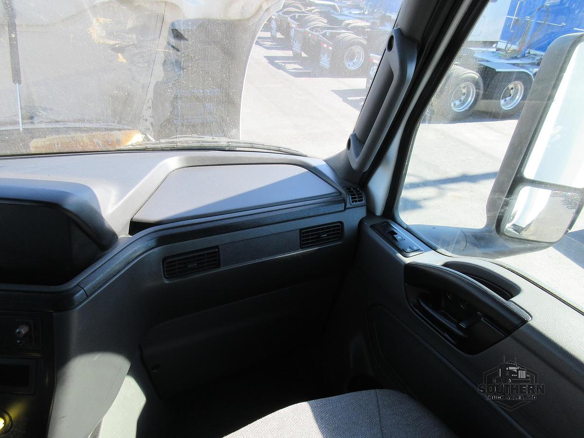 Used 2021 INTERNATIONAL LT