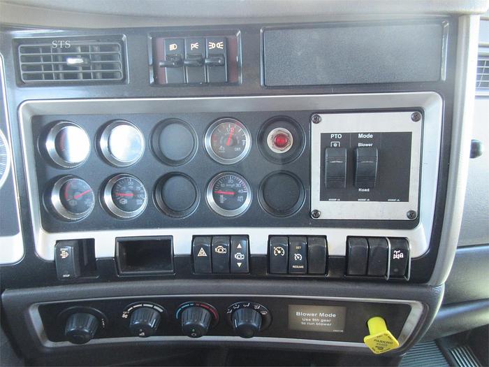 Used 2015 KENWORTH T800