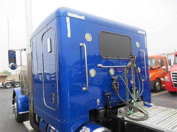 Used 2018 PETERBILT 389