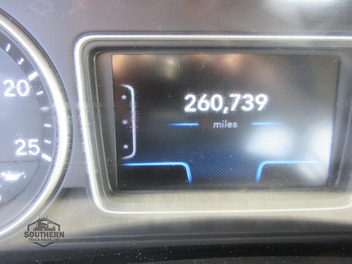 Used 2023 INTERNATIONAL LT