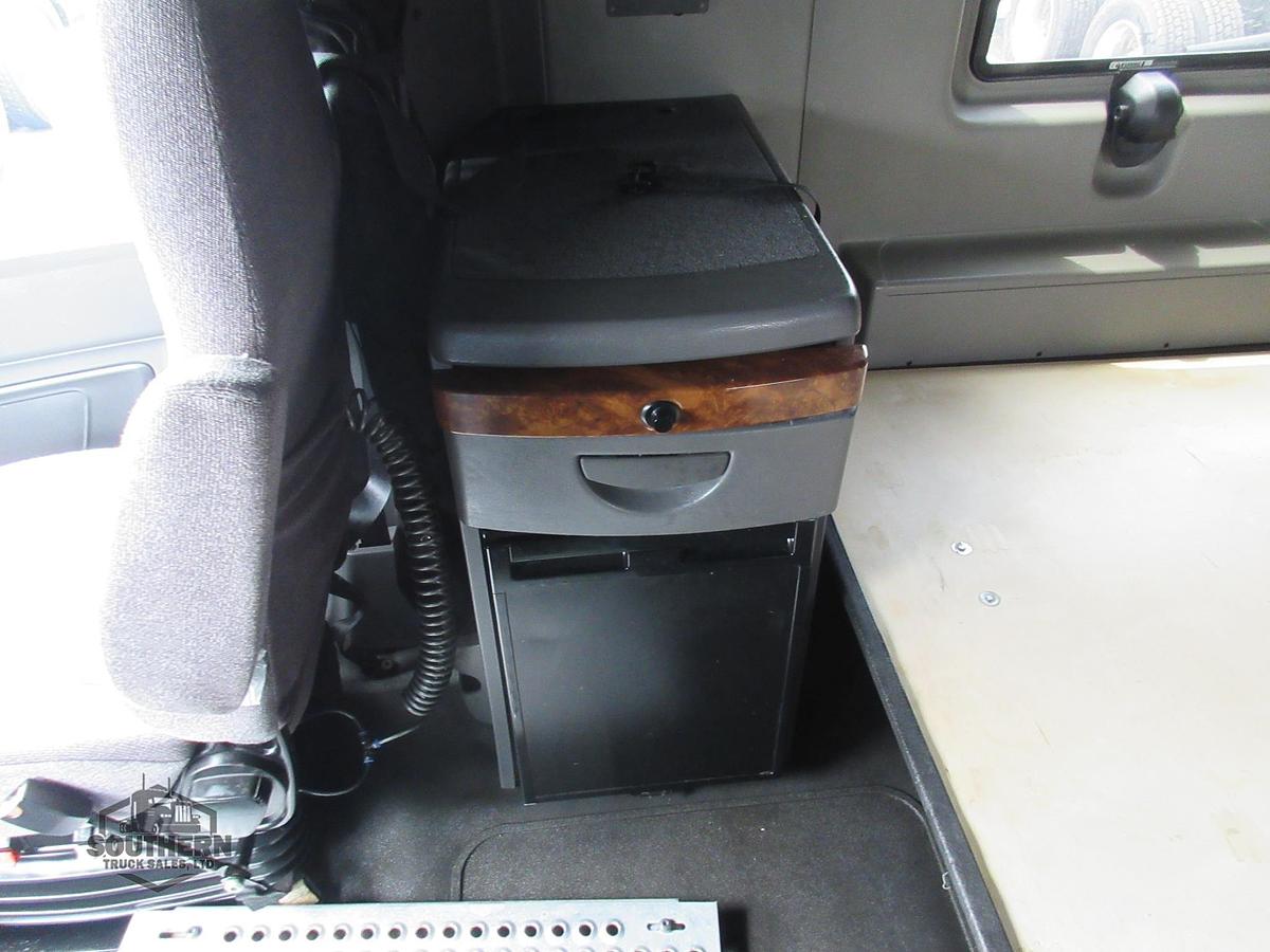 Used 2021 INTERNATIONAL LT
