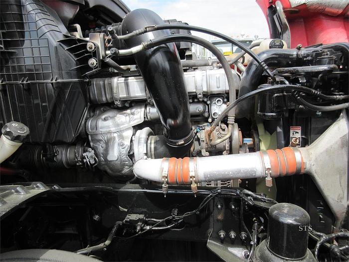 Used 2019 FREIGHTLINER CASCADIA 126