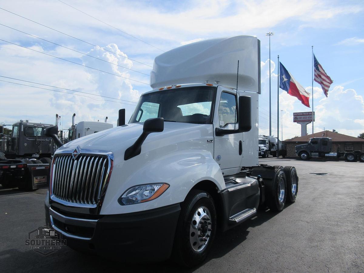 Used 2021 INTERNATIONAL LT