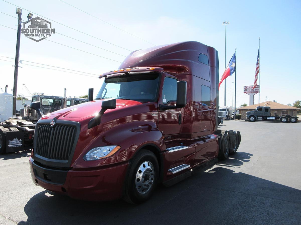 Used 2023 INTERNATIONAL LT