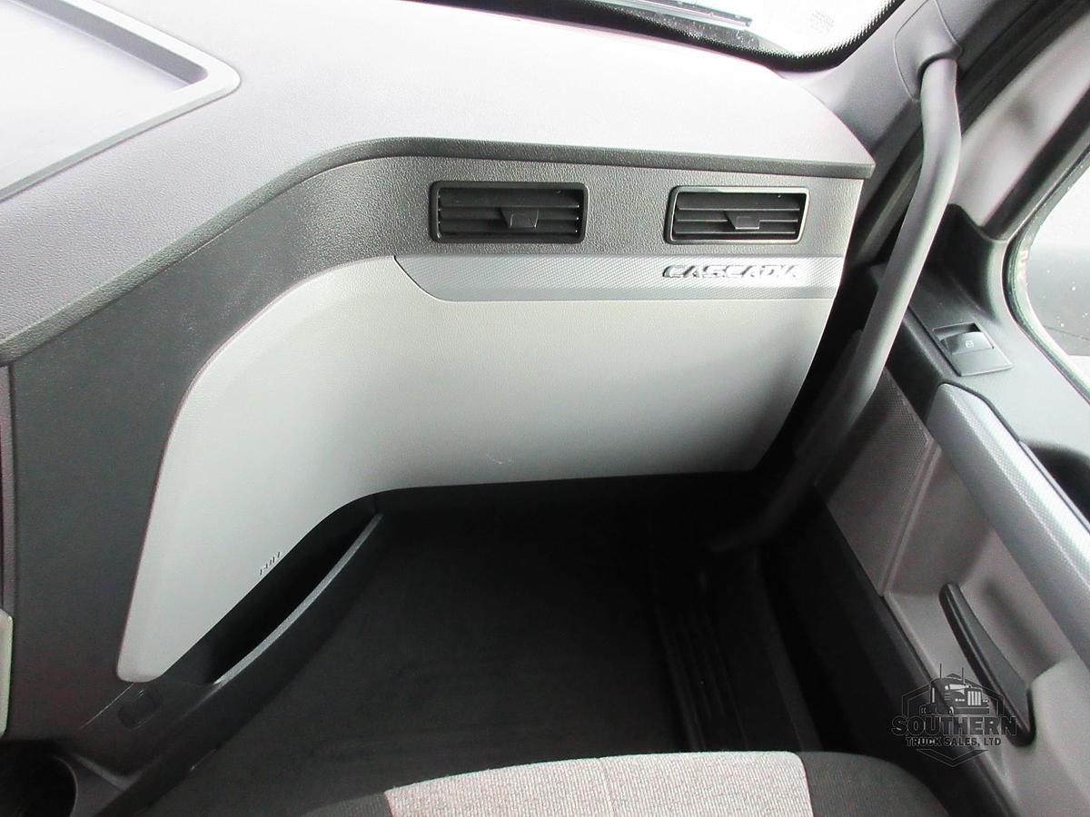 Used 2020 FREIGHTLINER CASCADIA 126