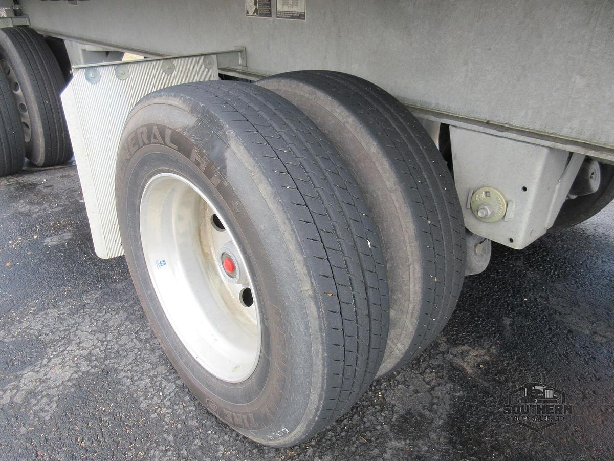 Used 2023 HYUNDAI 48 ft x 102 in