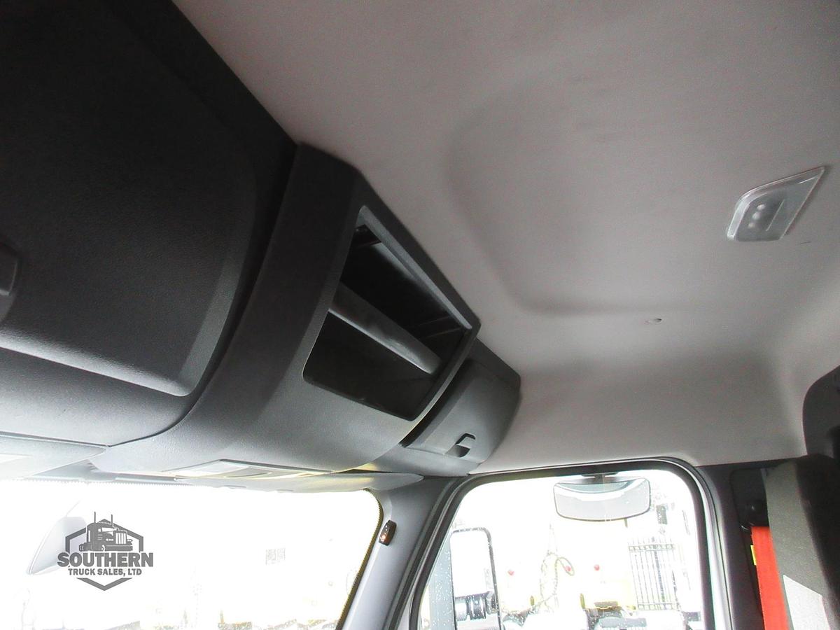 Used 2020 FREIGHTLINER CASCADIA 126