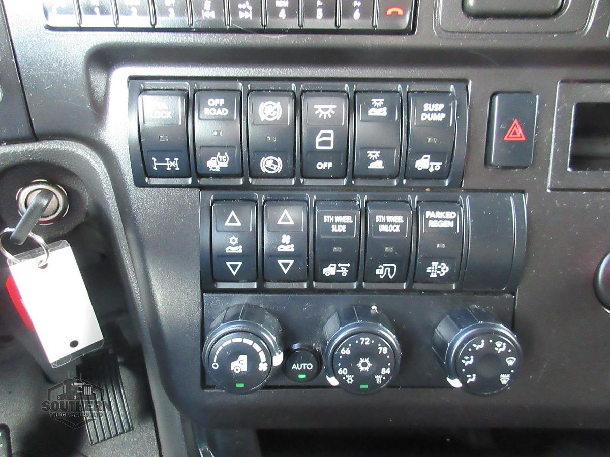 Used 2023 INTERNATIONAL LT