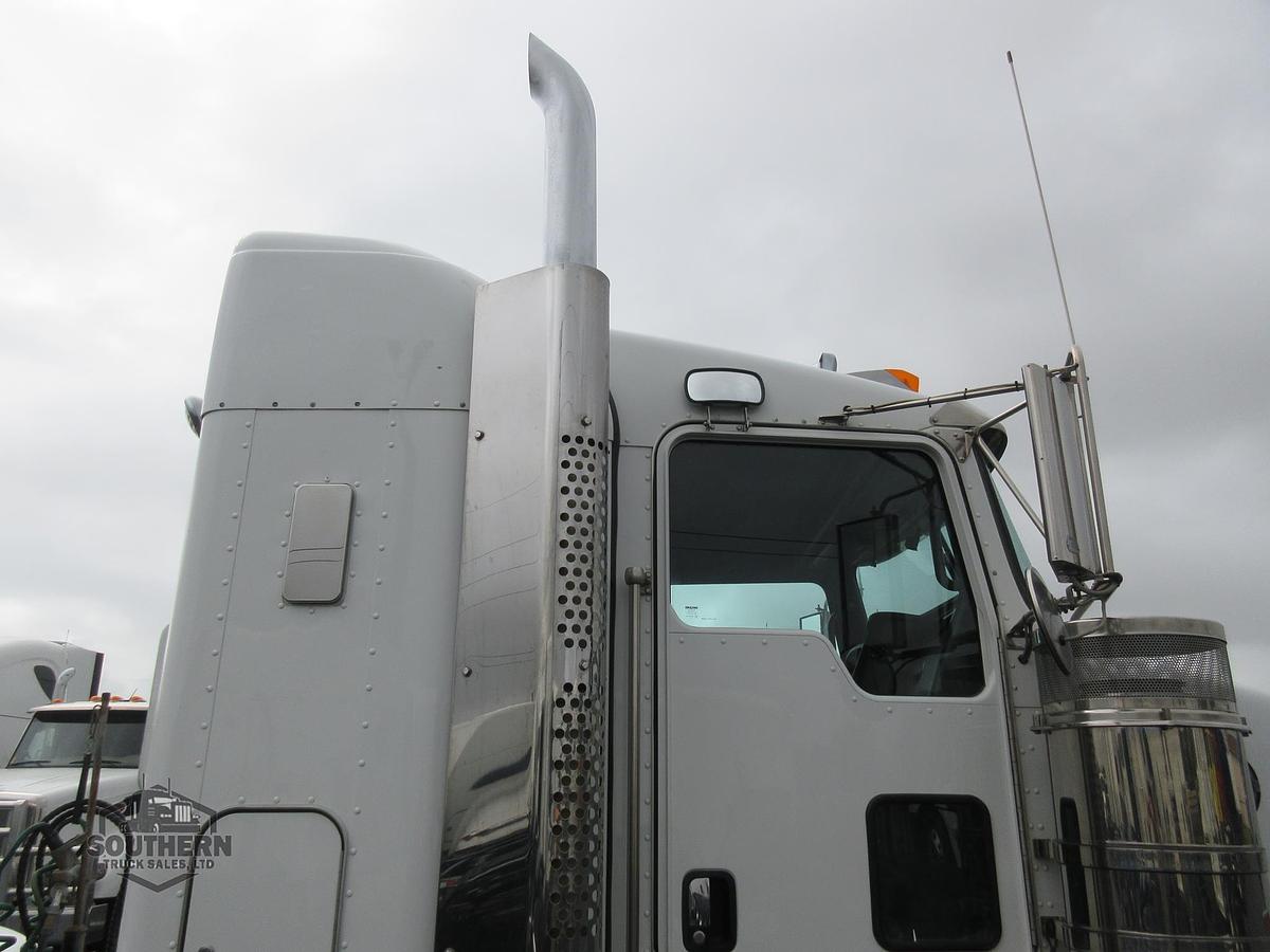 Used 2015 KENWORTH T800