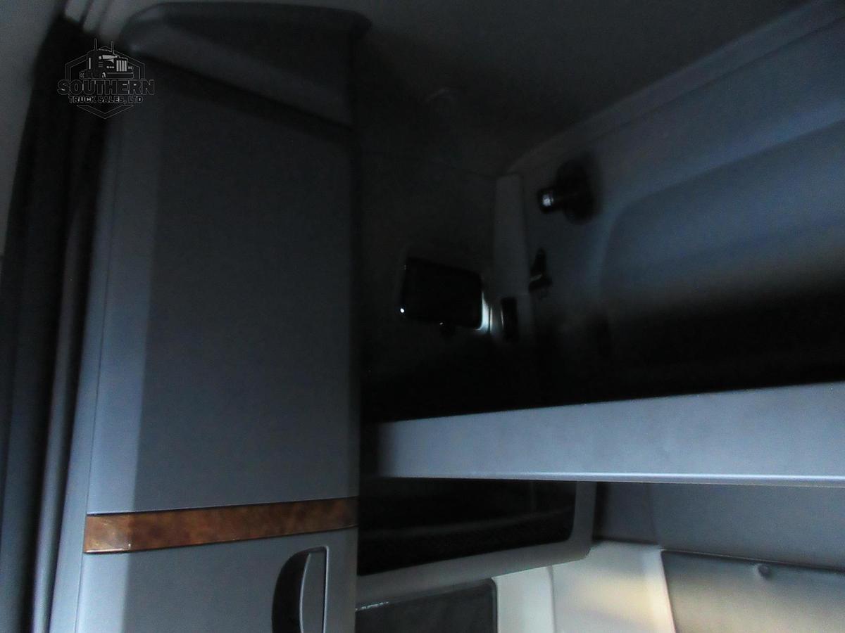 Used 2021 INTERNATIONAL LT