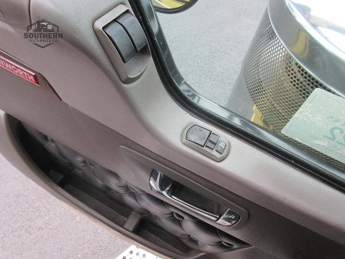 Used 2019 KENWORTH W900L