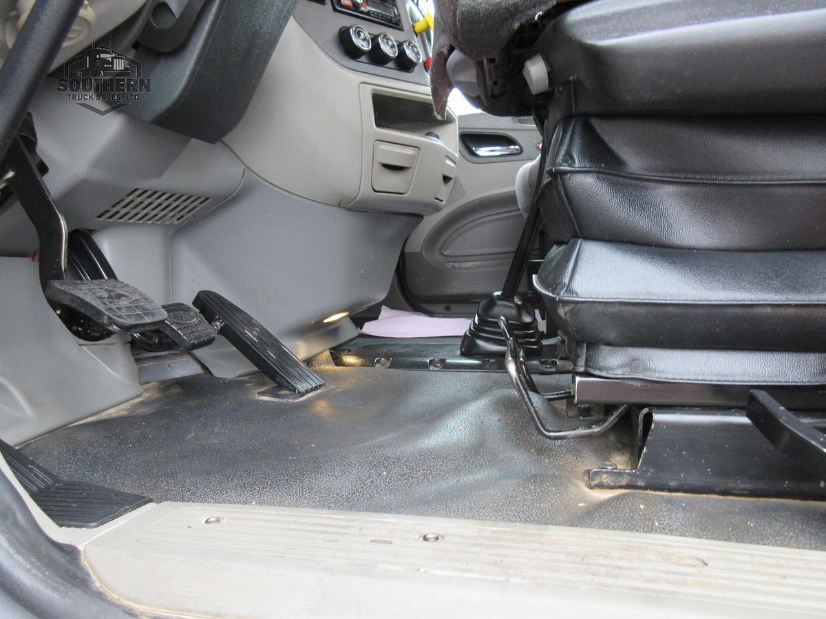 Used 2019 PETERBILT 567