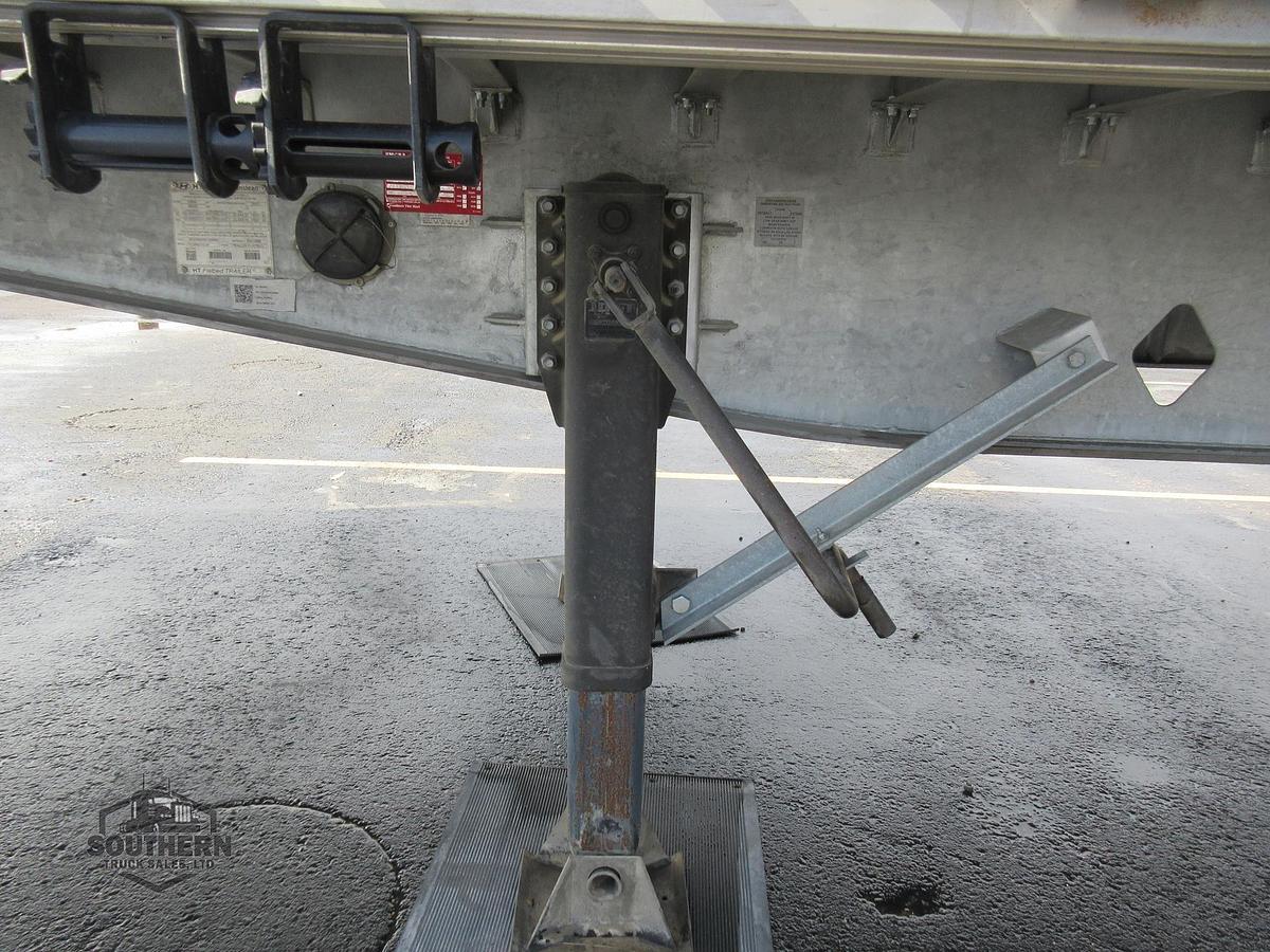 Used 2023 HYUNDAI 48 ft x 102 in