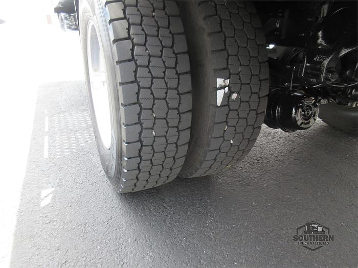 Used 2018 PETERBILT 337