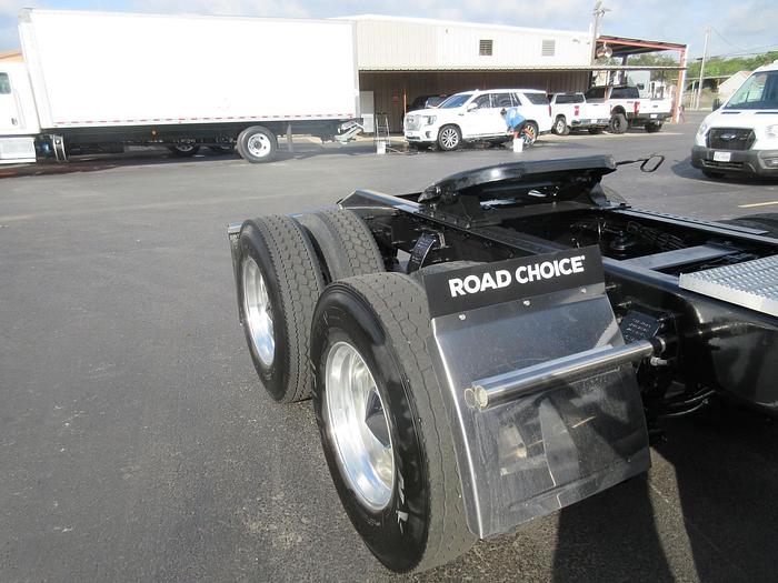 Used 2014 PETERBILT 389