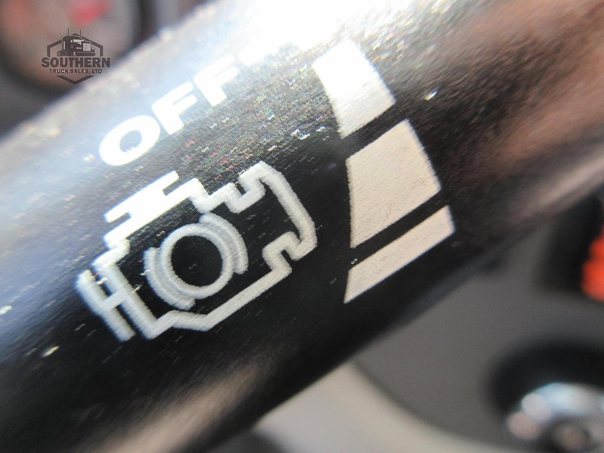 Used 2019 PETERBILT 567