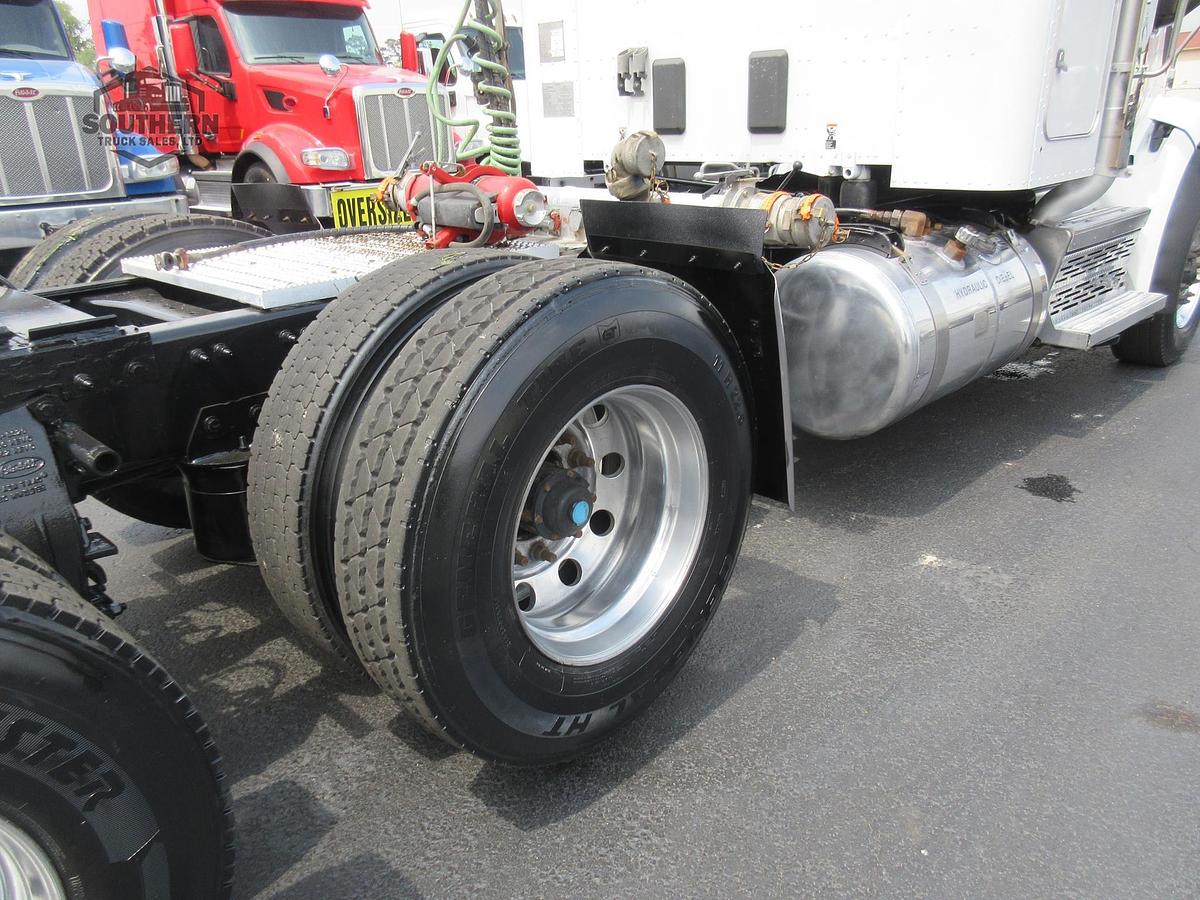 Used 2019 PETERBILT 567