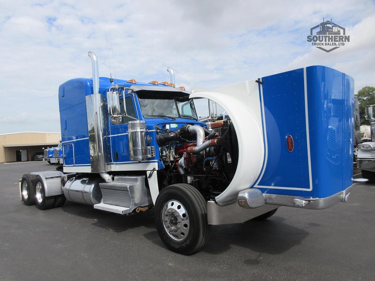 Used 2019 PETERBILT 389