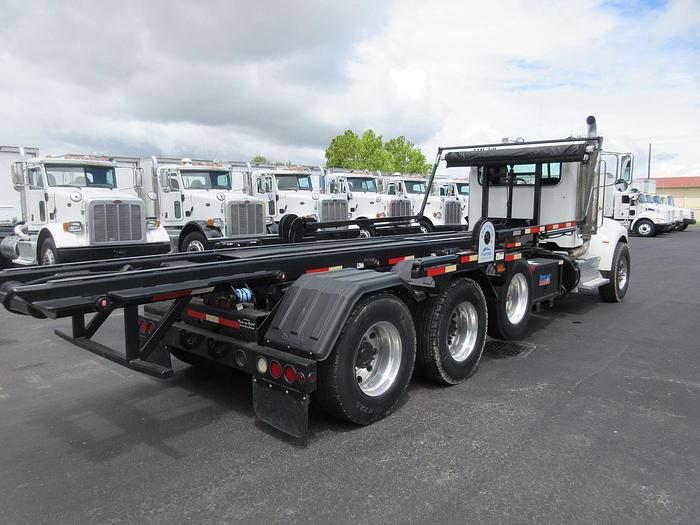 Used 2013 PETERBILT 348